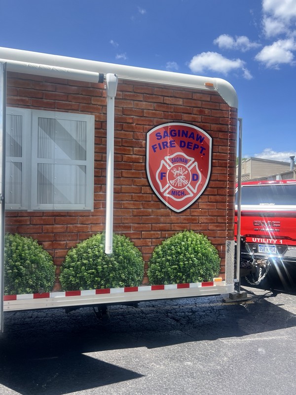 Saginaw Fire Department smokehouse simulator visit